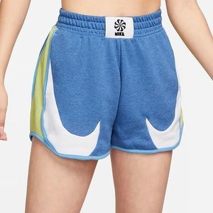 Nike Sportswear Circa 72